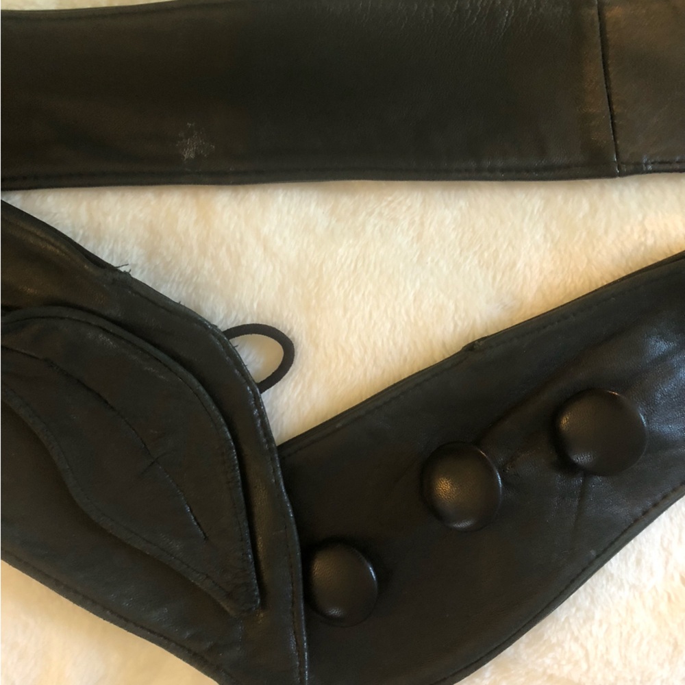 Vintage Black Leather Button-Accent Wide Belt